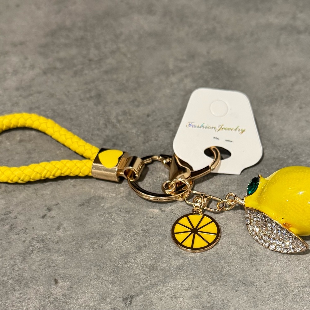 Lemon Bag Charm/Keychain! BNWT!